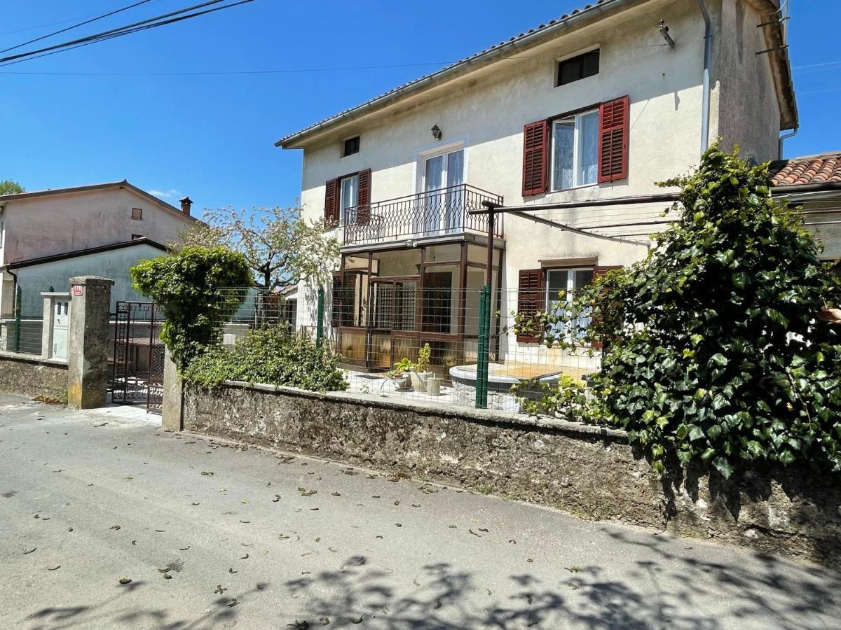 Cilka'S House, Authentic Homestay Near Lipica Sežana Zewnętrze zdjęcie